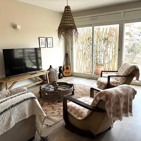 T4 D'arguin Apartment