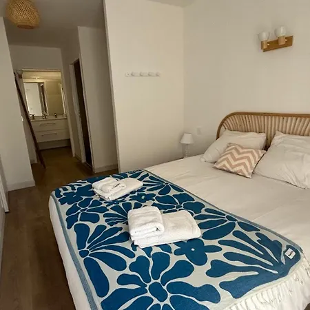 T4 D'arguin Apartment *